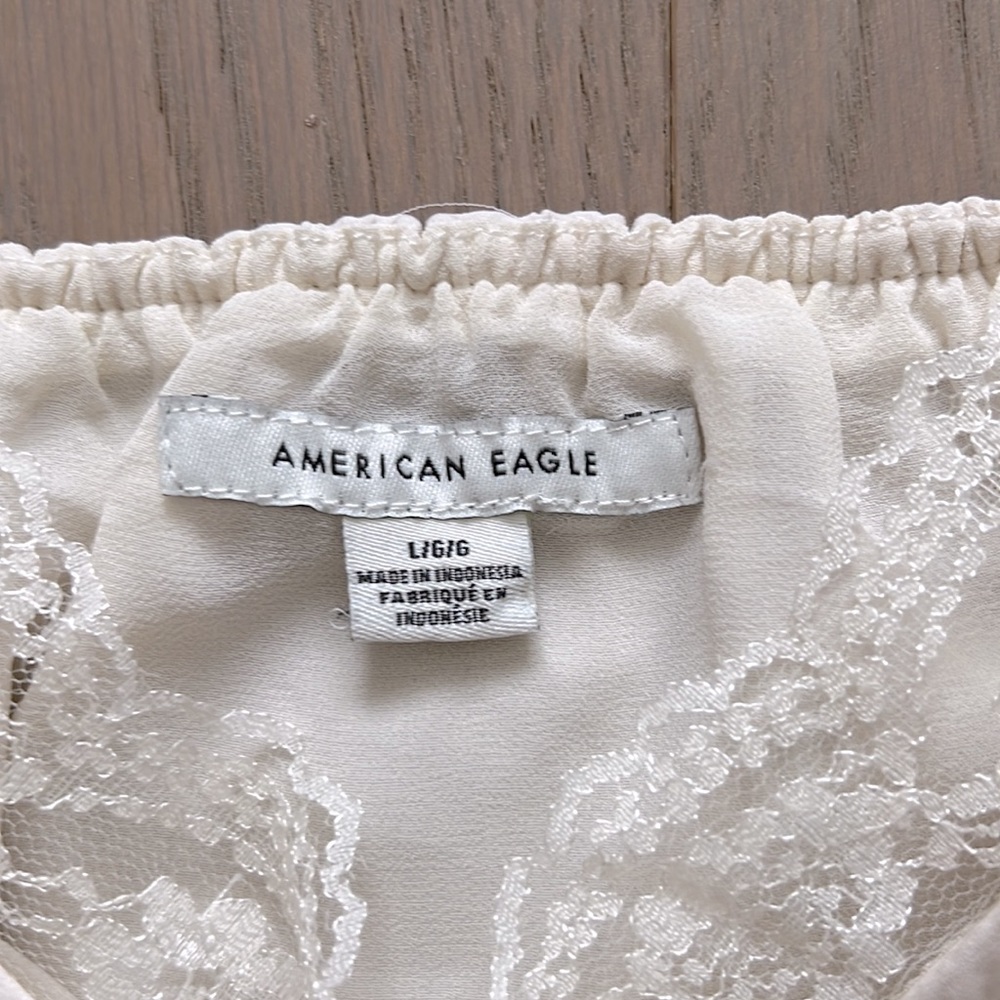 Lace cami - Picture 2 of 4